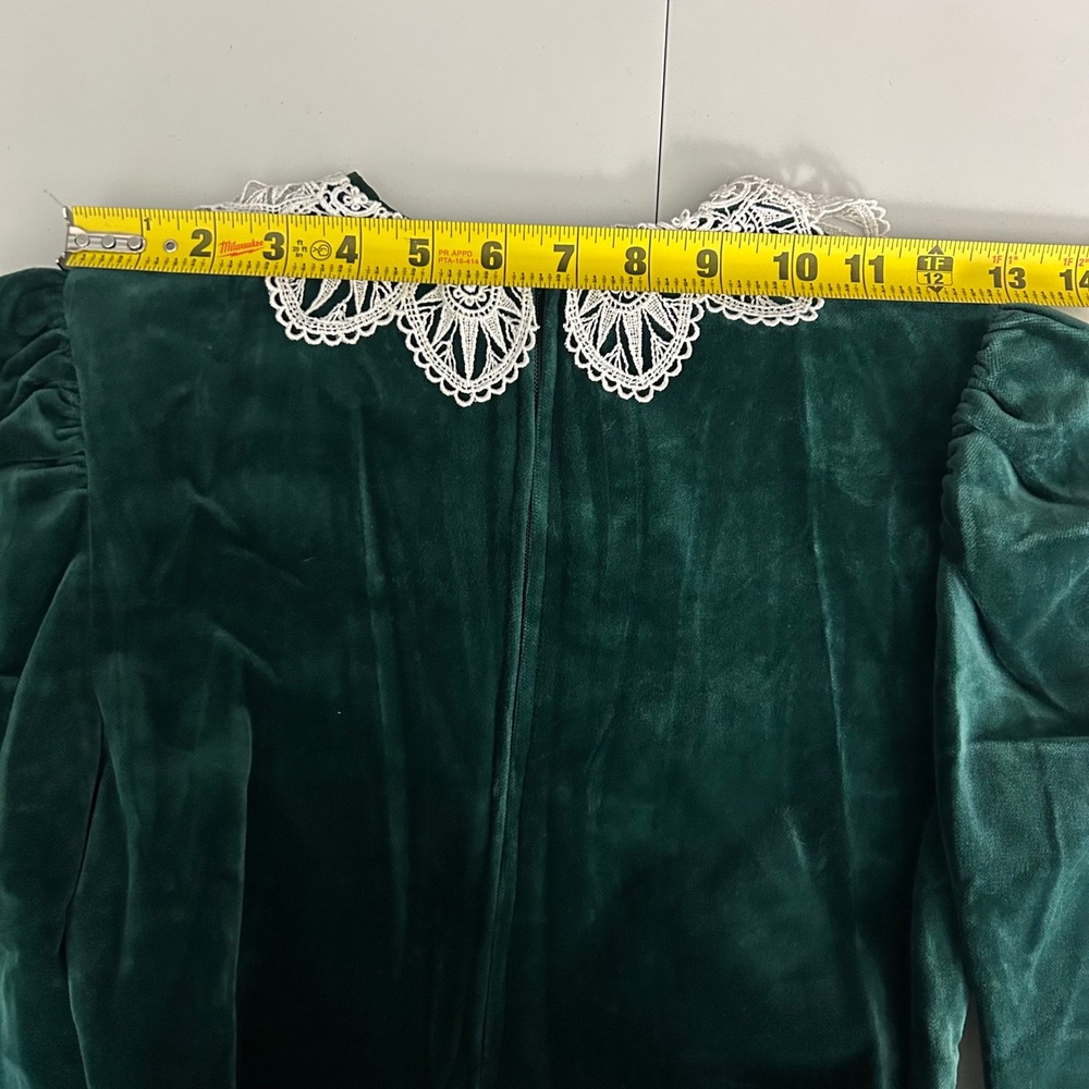 VTG Raul Blanco Girls Dress Victorian Cottagecore Green Velvet Lace Sash Size 10 - Picture 12 of 15